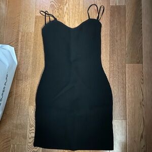 Elegant Sculpt Knit Black Dress